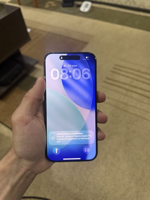 Продам айфон 15 про 256 гб