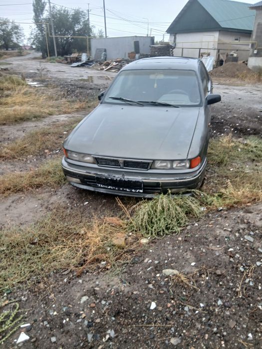Mitsubishi Galant 1992