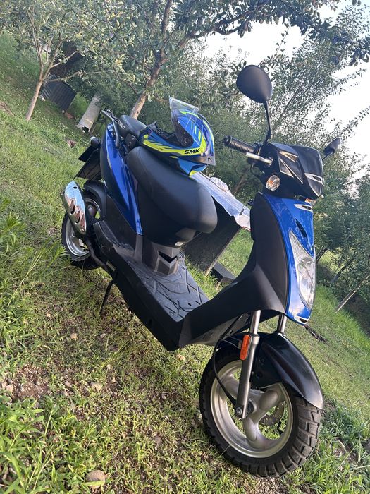 Scuter Kymco agility 50