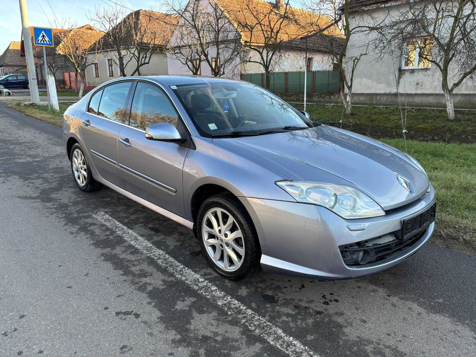 Vand Renault Laguna 1.5 dci an 2009 km reali - carte service