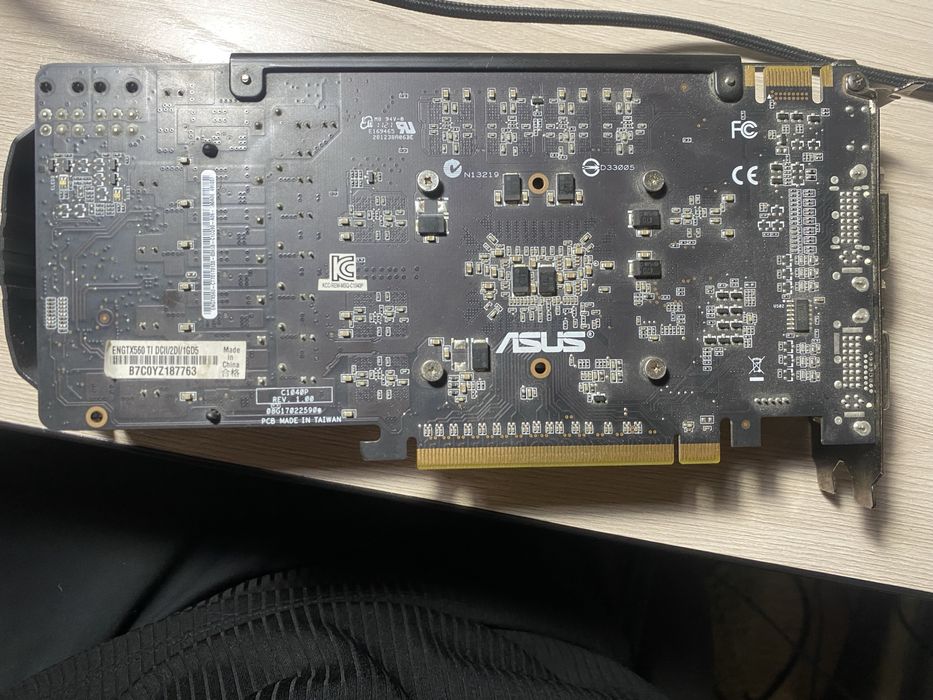 видеокарта Asus GTX 560TI