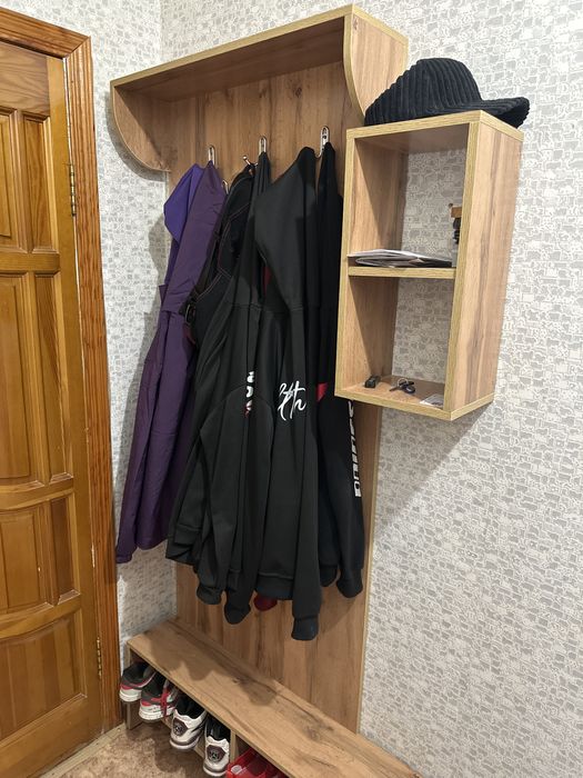 Продам прихожку недорого