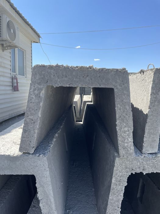 Лоток бетонный арочный