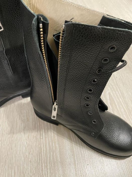 Продам ботинки (унтята) из чистой кожи!