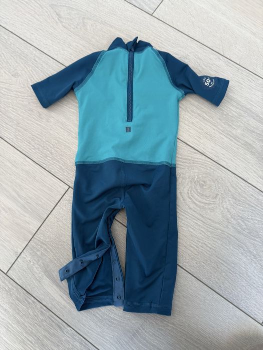 Бански бебе с UV защита