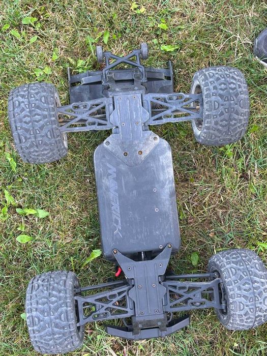 Automodel Maverick Quantum2 XT BRUSHLESS 4WD RC RTR Rosu