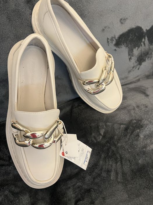 Pantofi, saboti, mocasini 39