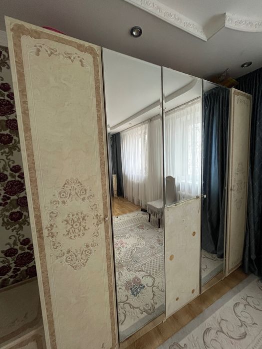 Мебель молочный цвет