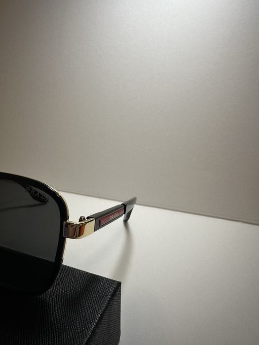 Слънчеви очила Prada