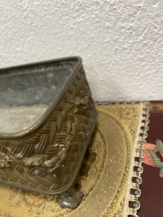 Винтидж месингова кашпа кашпа за цветя Франция 1900 1920
