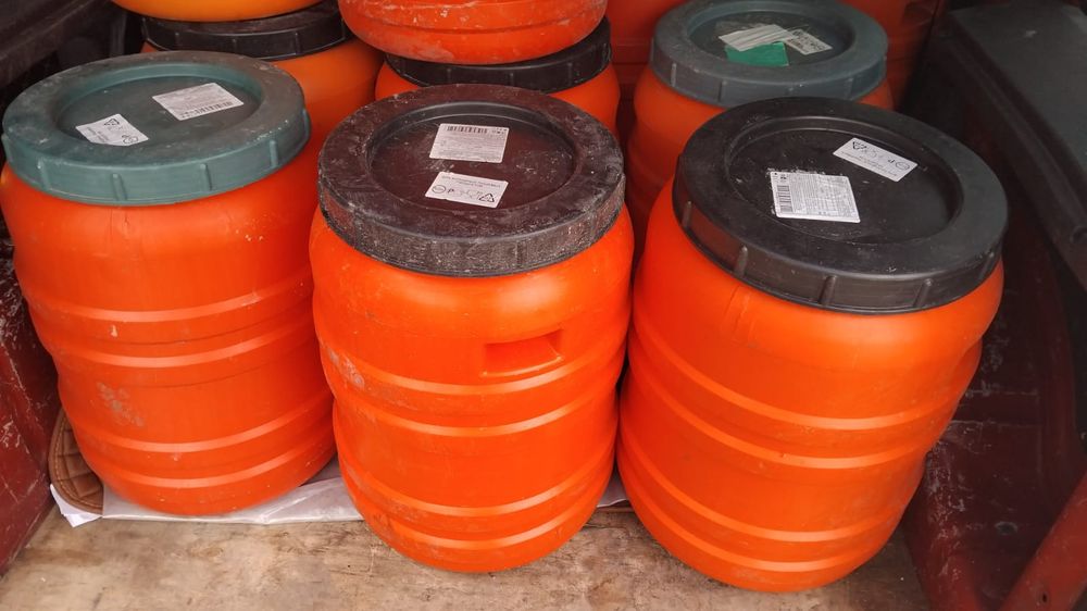 Бочки пластмассовые