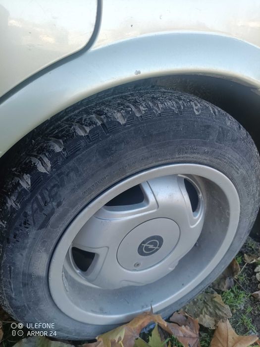 Джанти 15 цола за Опел/СААБ със зимни гуми