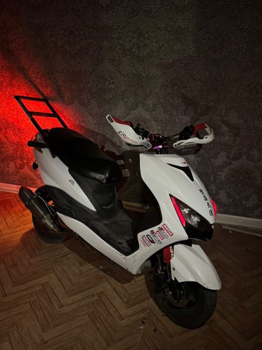 Продам мопед м8 pro