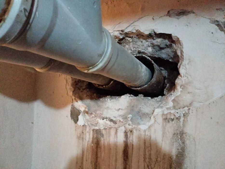 Гидроизоляция Герметизация мест ввода инженерных коммуникаций Пенетрон