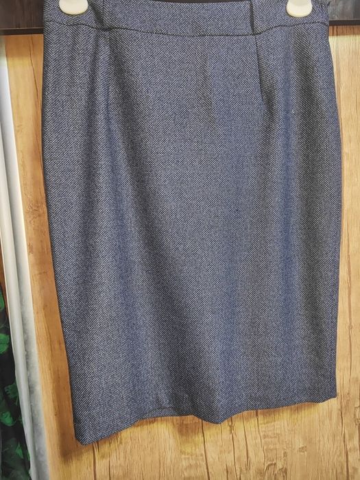 Dvoyka Kastyum va yubka