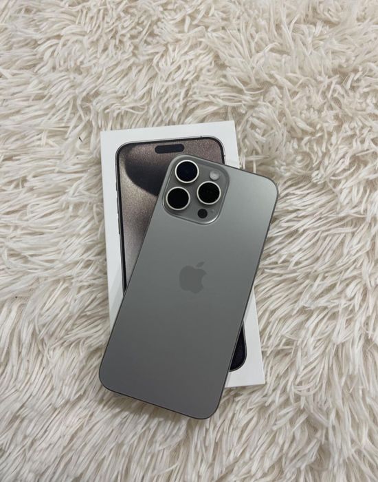 Продам Iphone 15 Pro Max