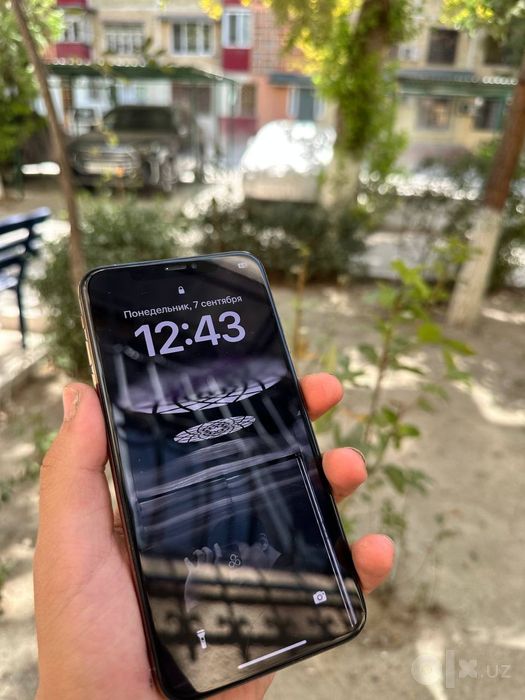 Iphone xs max 64 1mln 400 kelishamiz
