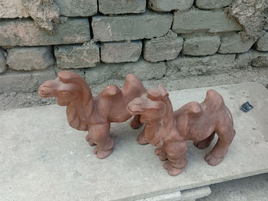 срочно продам статуэтки