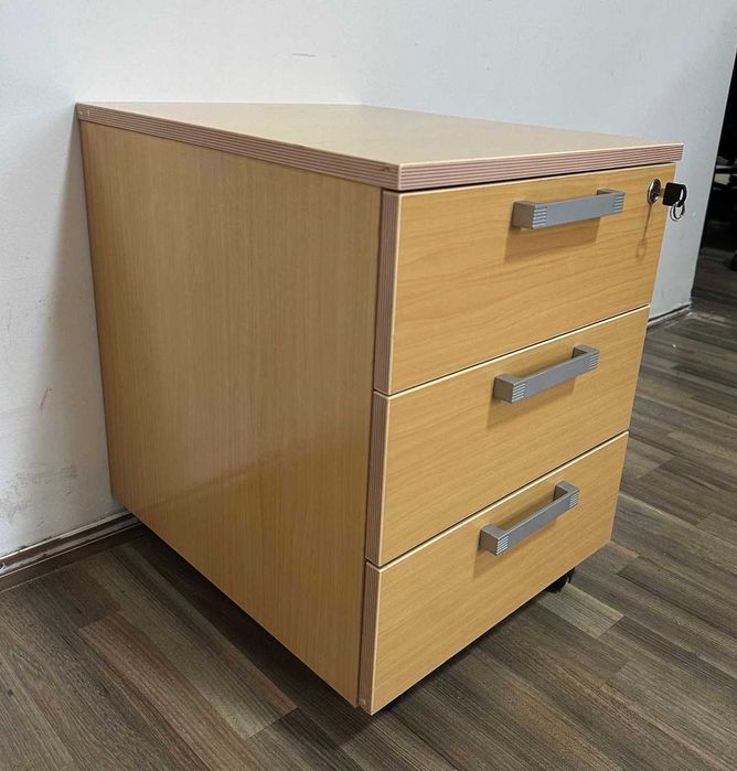 Rollbox EN-GROS min 20 buc; Pret special 70 lei Ideal pentru revanzare