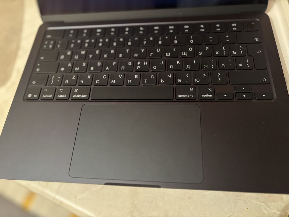 Макбук М4 сатылады