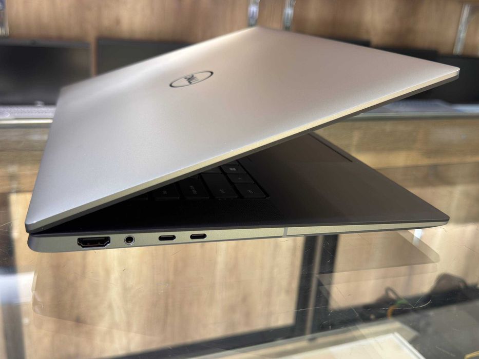 DELL Precision 5680 Core i9-13900H ram 32 ssd 1Tb  RTX 2000 8gb