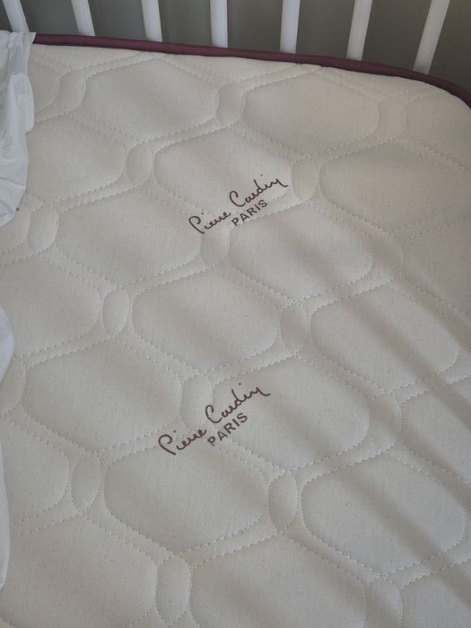 Бебешко легло+ маса за повиване