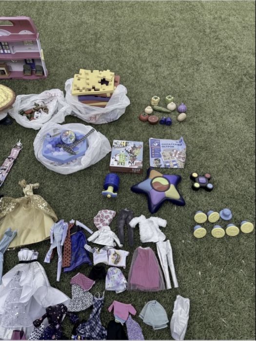 Игрушки все рабочие, целые