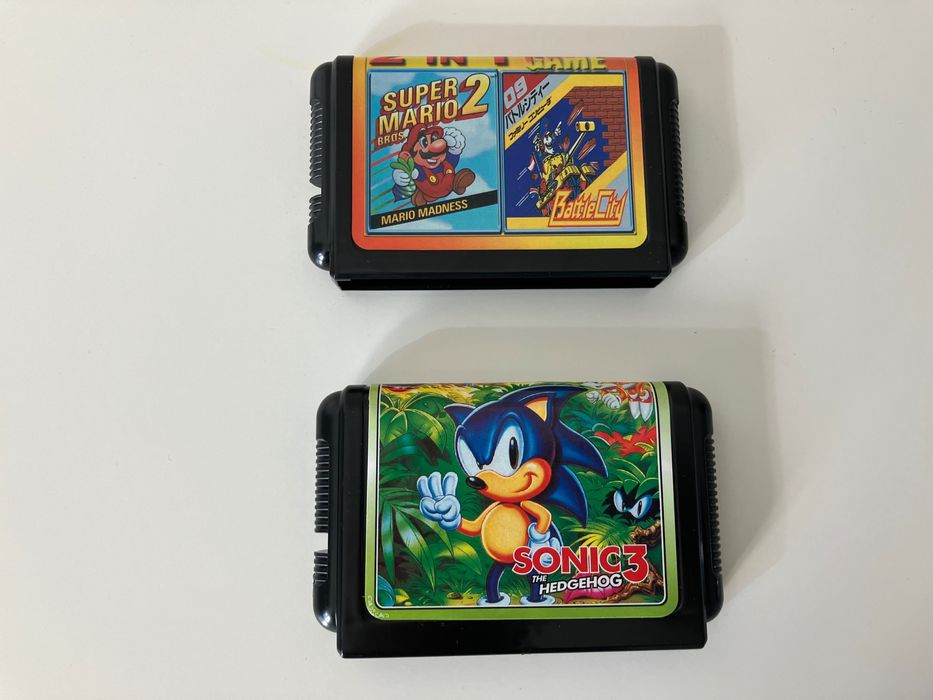 Игровая приставка SEGA