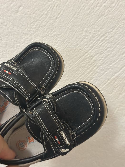 Обувки за бебе момче 18/19/20 номер