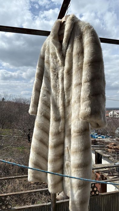 Изкусвена кожа богат косъм