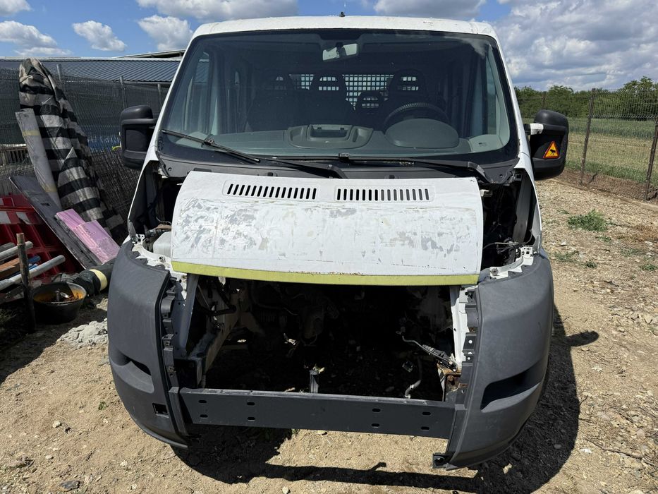 PEUGEOT Boxer 0 — imagine 2