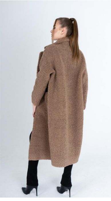 Продам демисезонные пальто