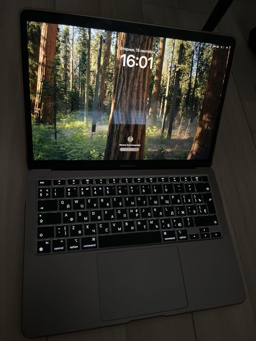 MacBook Air 13” M1 2020