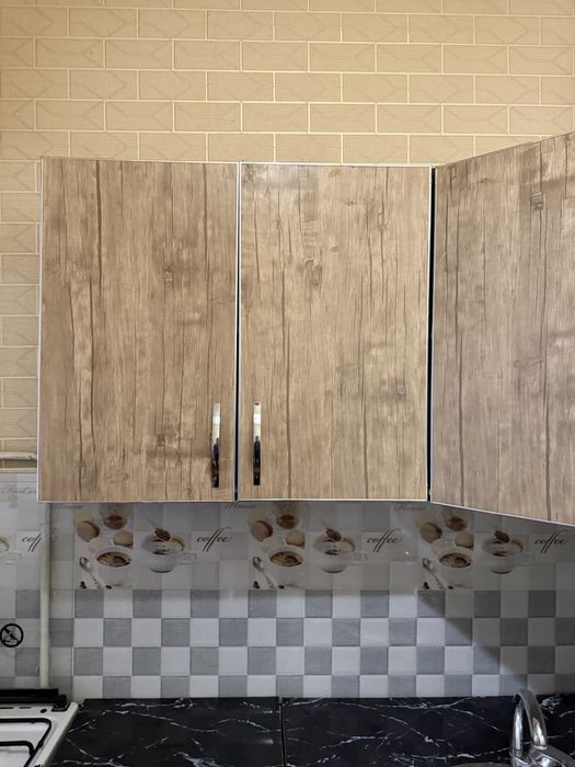 газ ва мебель сотилади