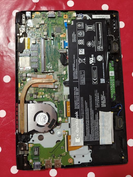 Laptop Dynabook Tecra i3-10110U/8gb RAM/ ssd 128 gb