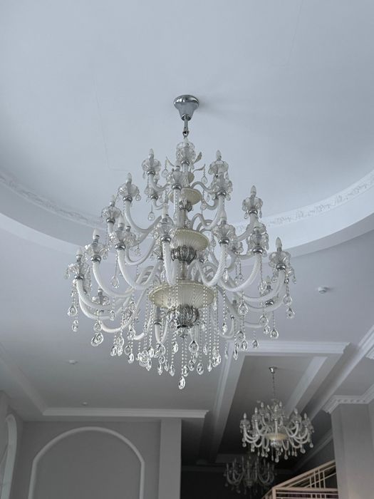 Люстры б/у из хрусталя