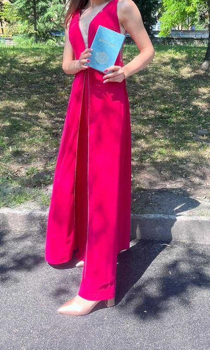 Гащеризон елегантен Lucy fashon L- обличан само веднъж