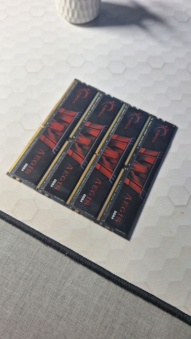 Aegis 16gb ram ddr4