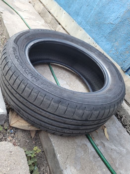 Vând anvelope vara 205/55/r16 plus jante tabla