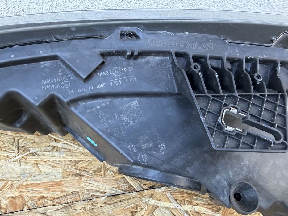 Far dreapta Audi A3 8Y LED 2020-2024 Original Europa 8Y0941012