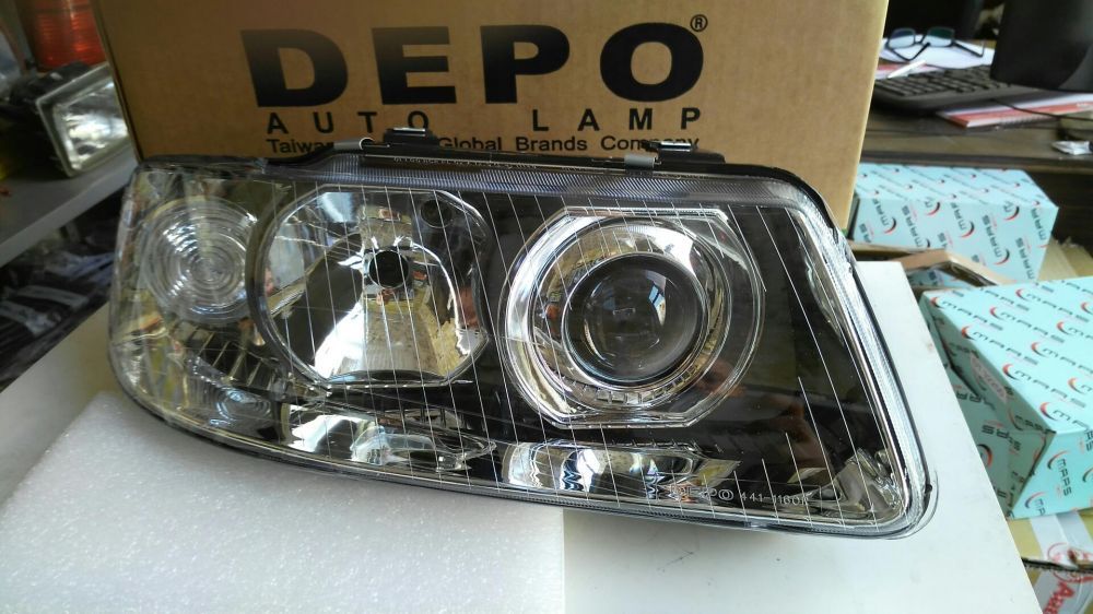 Фарове Ауди А3 Audi A3 фар светлини farove А 3 фейслифт цял фар