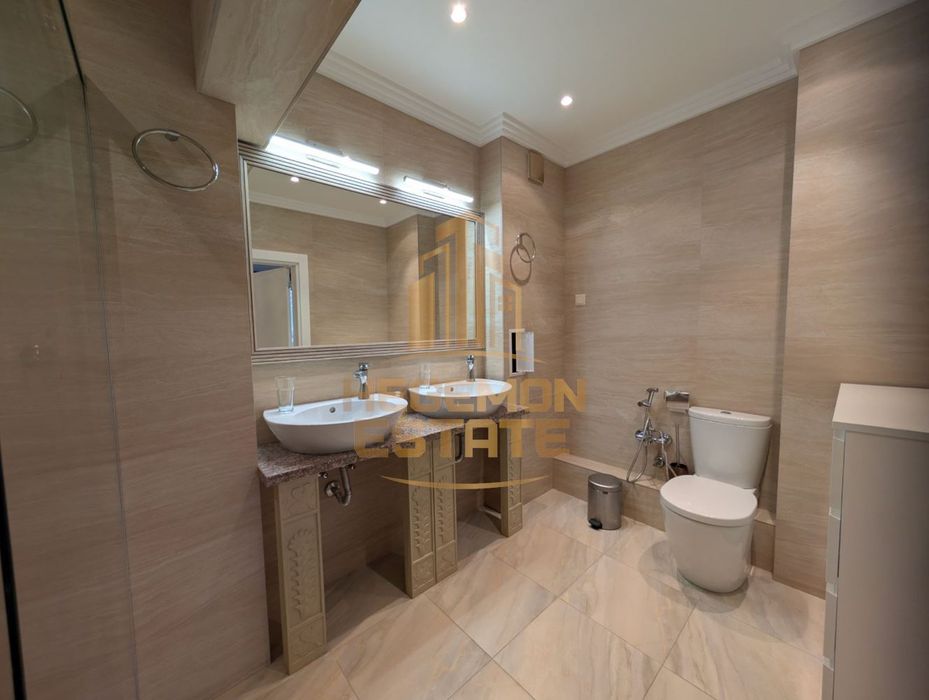 Продава се Тристаен апартамент в к.к. Златни пясъци - 159 кв.м за 2076 €/кв.м - Снимка #11