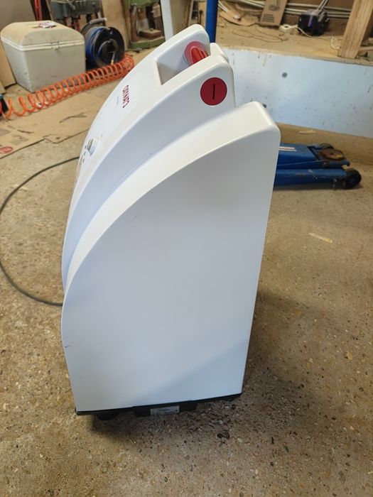 Кислороден Концентратор Weinmann Oximat 3