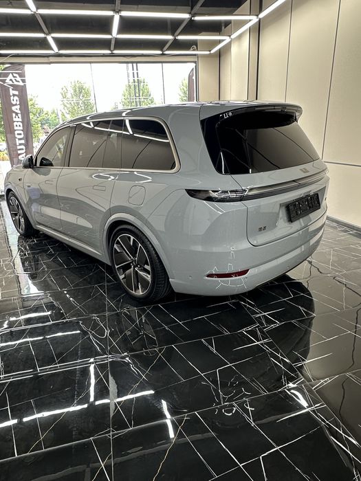 Lixiang L9 Ultra Suv