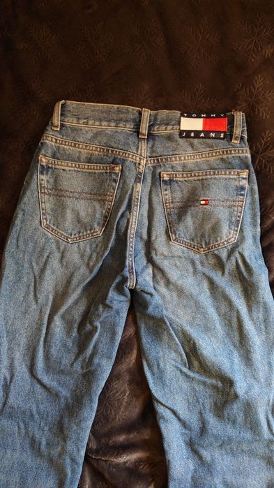 Blugi Tommy Hilfiger, mărimea 32