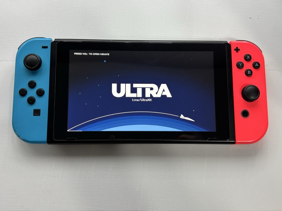 Прошитый Nintendo switch (вторая ревизия)