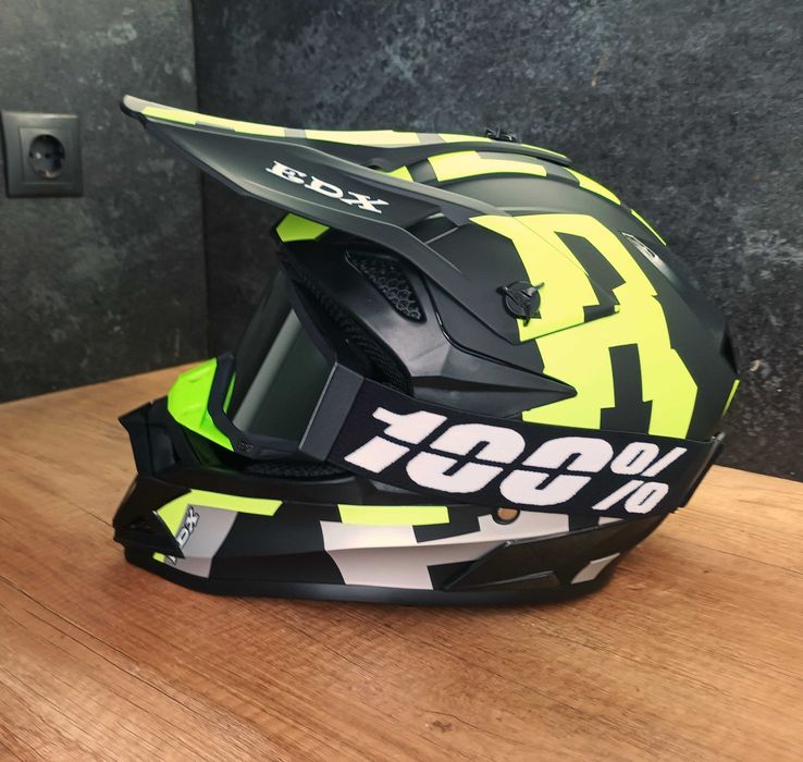 Каска шлем за мотокрос, колело (велосипед), скутер, тротинетка