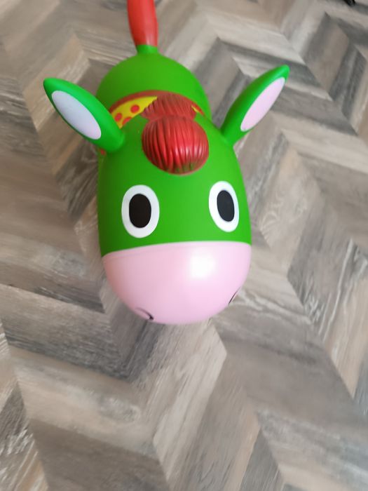 Продам ослика для малыша б/у