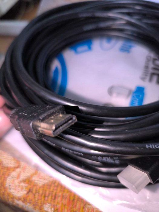 Продается кабель компьютерный,телевизионный 15 метров