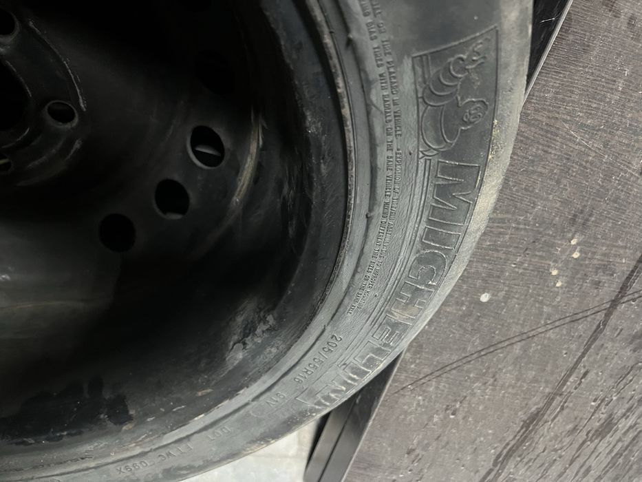 Продам колесо  на 16